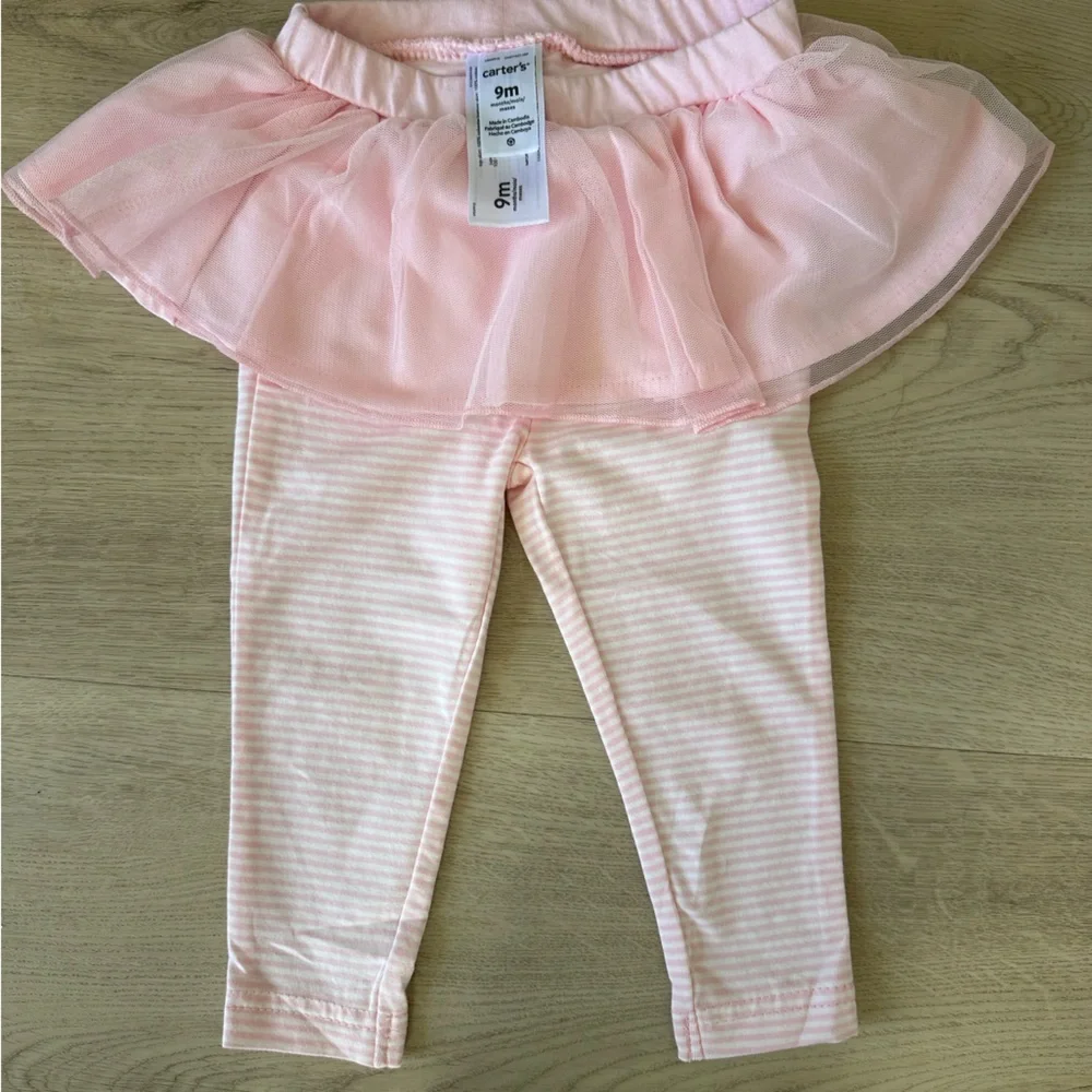 EUC lot of Carter’s 9m baby girl clothes tutu - Picture 4 of 4